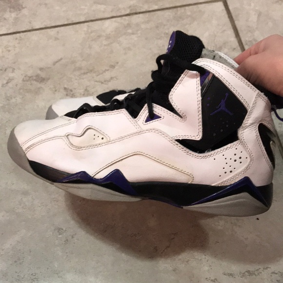 Jordan Flights - Picture 1 of 5